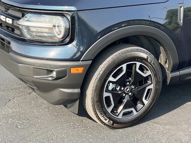Certified 2023 Ford Bronco Sport Outer Banks AWD/4WD image 8