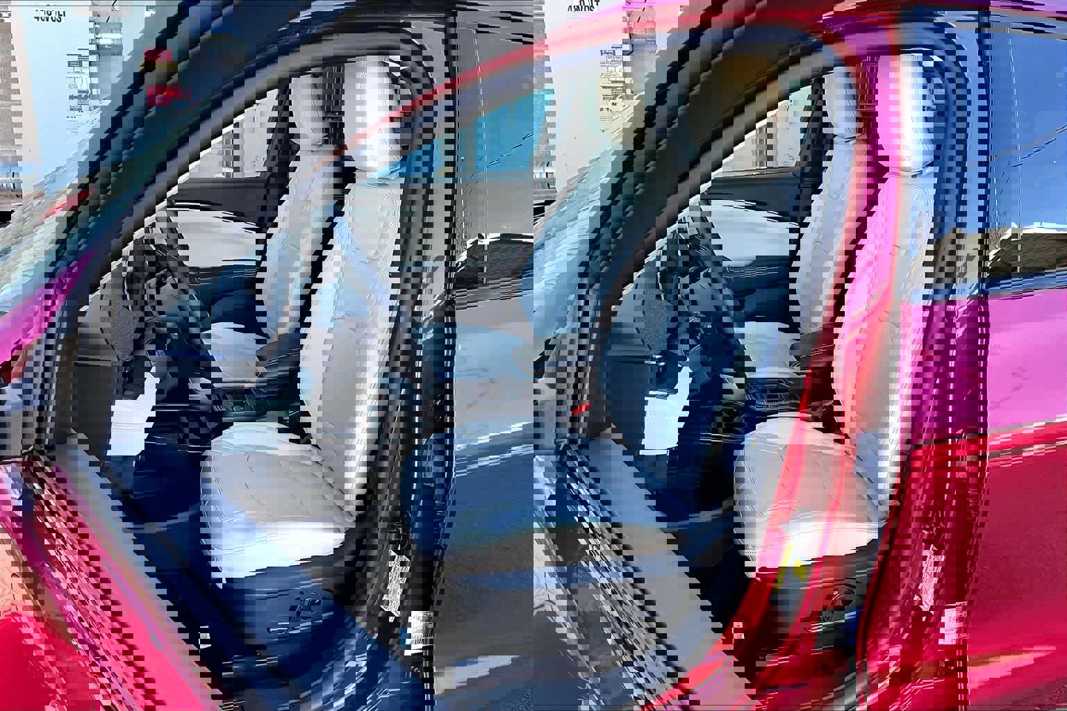 Certified 2025 Ford Mustang Mach-E Premium image 8