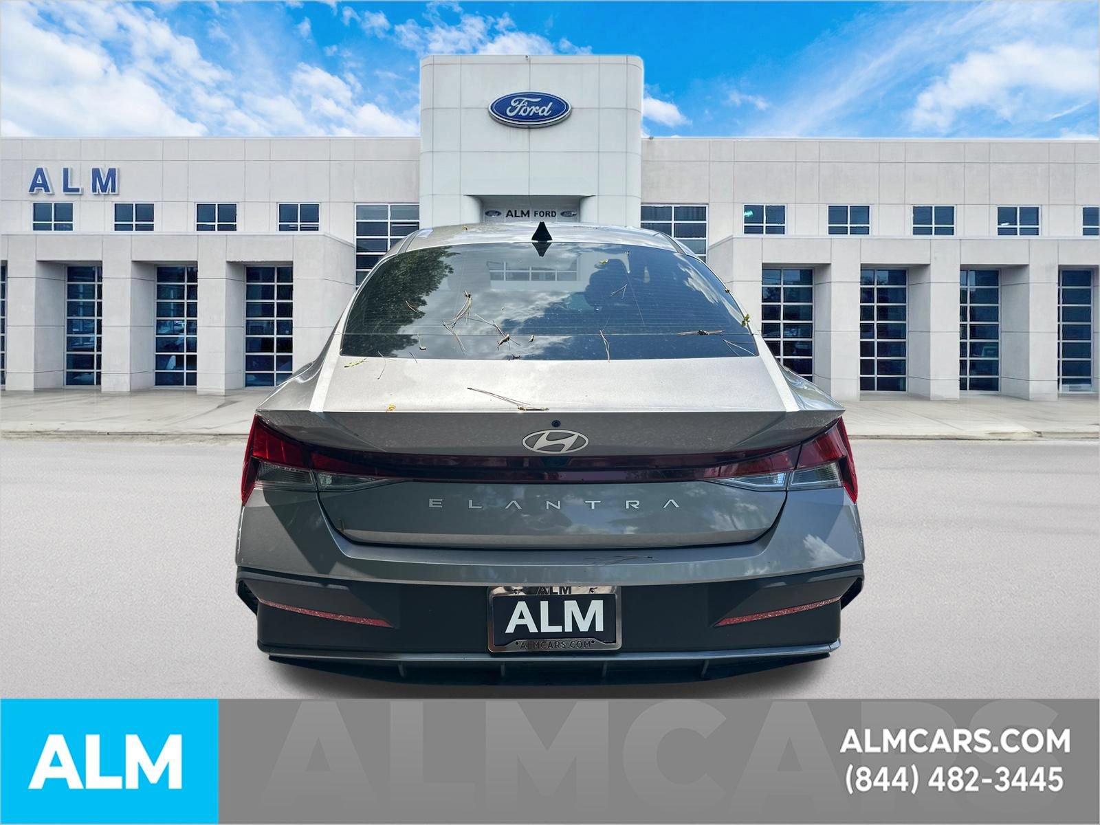 Used 2024 Hyundai Elantra SEL FWD image 6