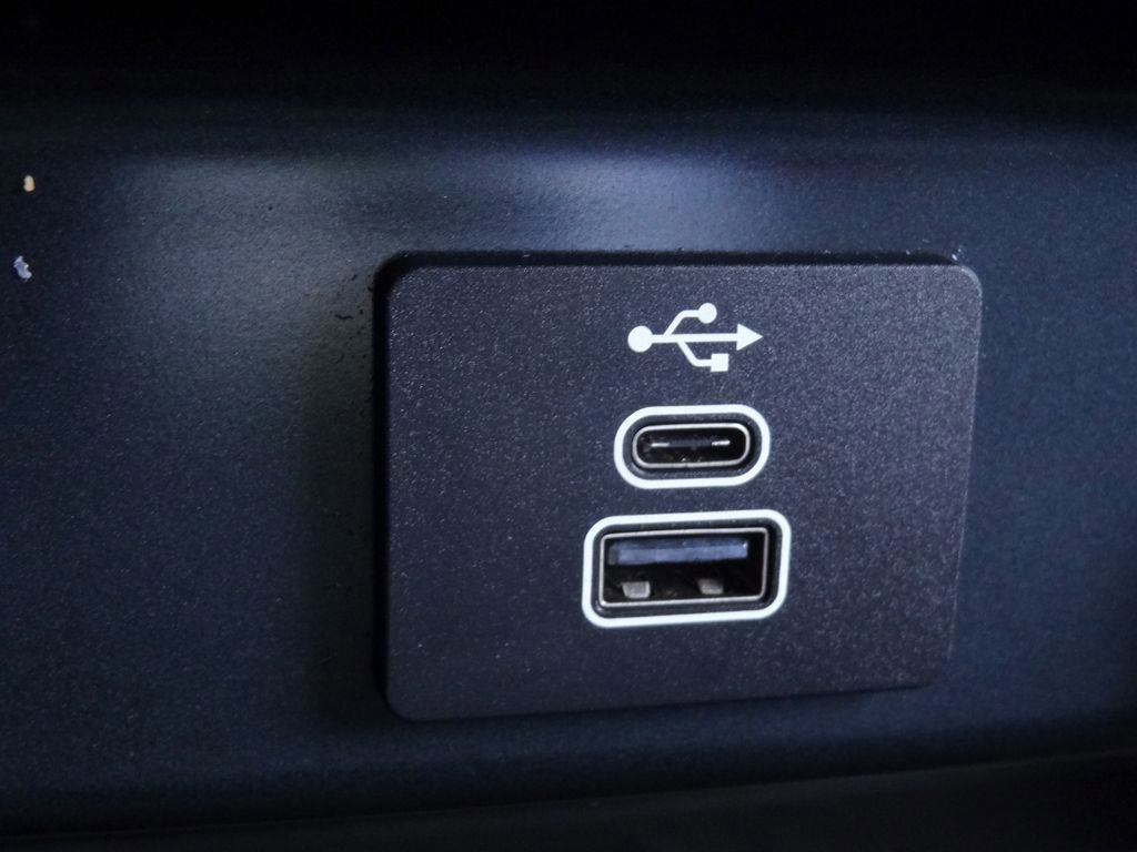 Certified 2025 Ford F150 XLT w/ Equipment Group 301A Standard image 30