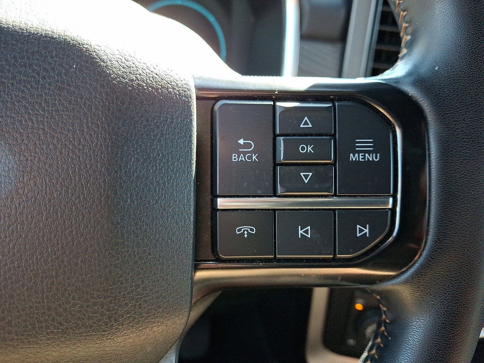 Certified 2023 Ford F150 Platinum w/ Equipment Group 701A High image 23