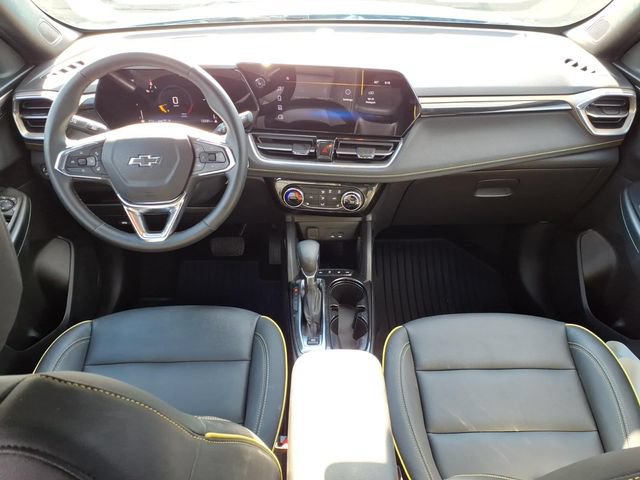 Used 2025 Chevrolet TrailBlazer ACTIV w/ Driver Confidence Package AWD/4WD image 12