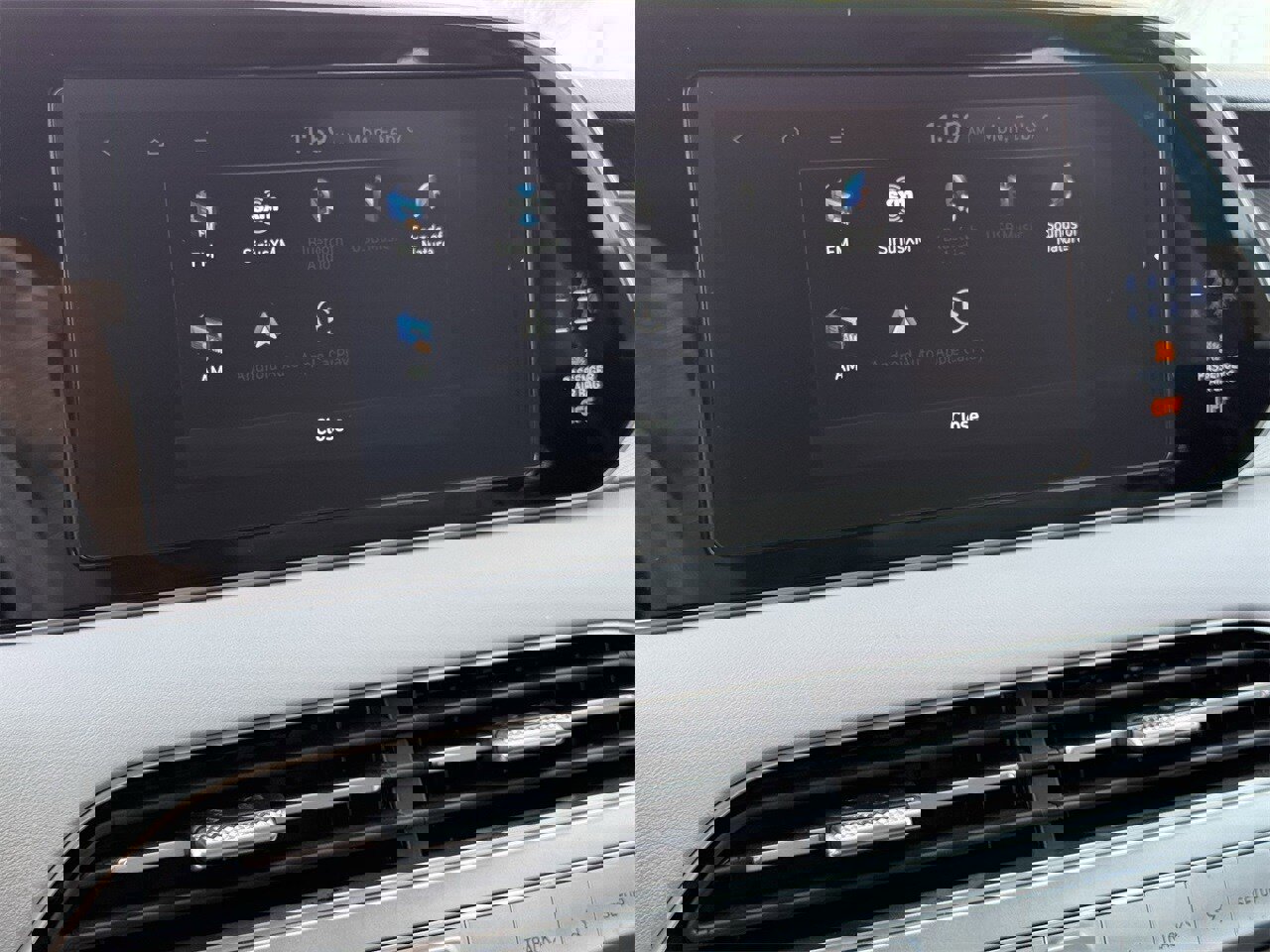 Used 2022 Hyundai Palisade SEL w/ 8P Bench Seat Package image 16