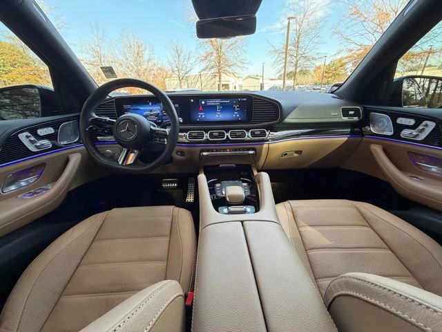 Used 2024 Mercedes-Benz GLS 450 4MATIC image 13
