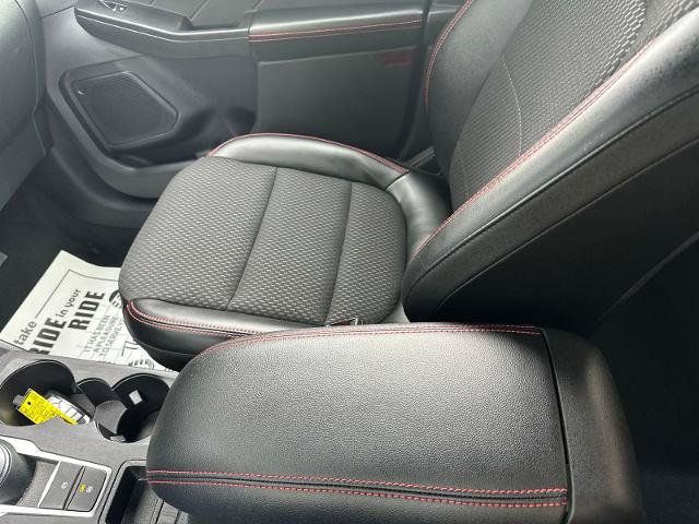 Certified 2023 Ford Escape ST-Line w/ Tech Pack #1 AWD/4WD image 17