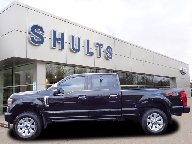Certified 2022 Ford F350 Platinum w/ FX4 Off-Road Package AWD/4WD image 2