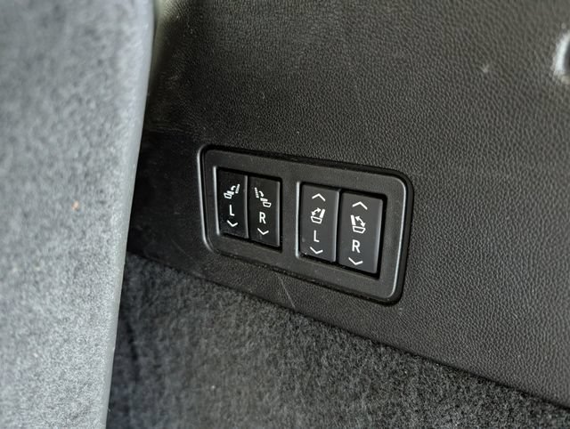 Used 2024 Cadillac XT6 Sport AWD/4WD image 36