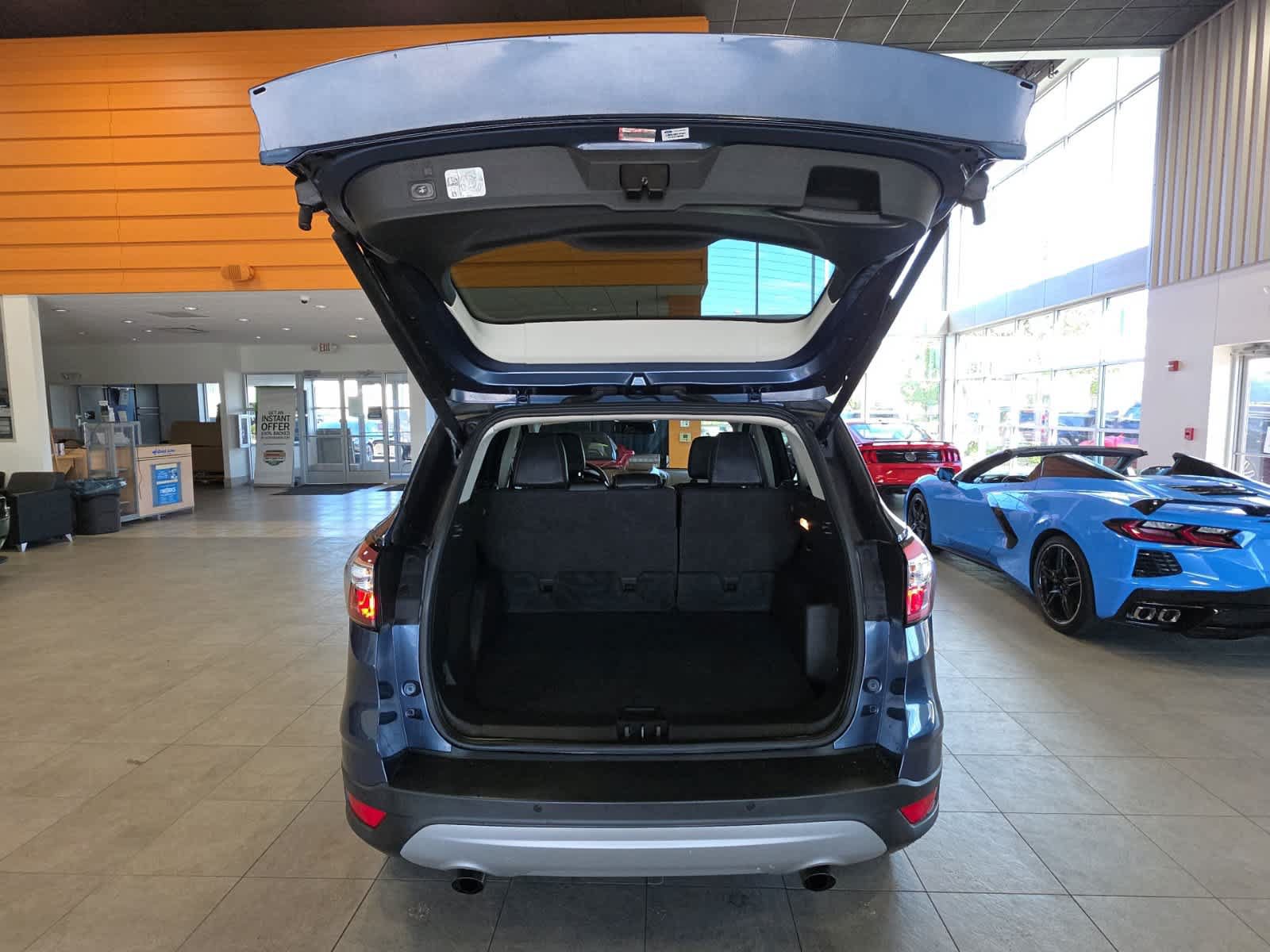 Certified 2018 Ford Escape Titanium AWD/4WD image 8