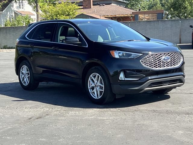 Certified 2024 Ford Edge SEL w/ Convenience Package AWD/4WD image 7
