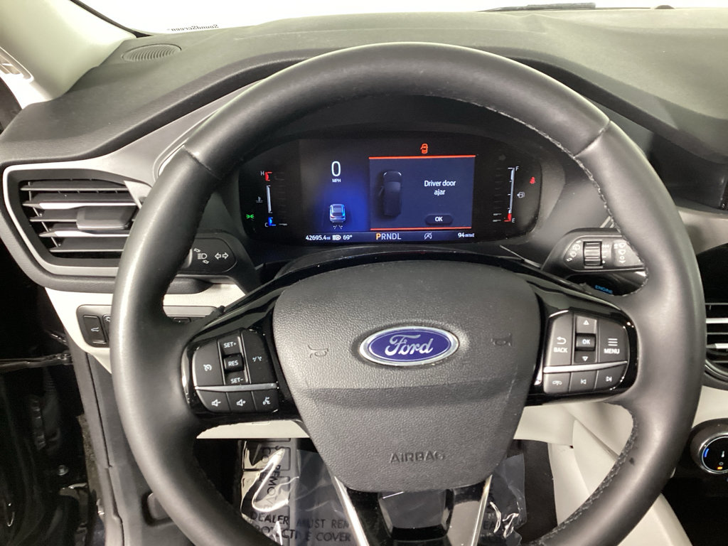 Certified 2023 Ford Escape Active AWD/4WD image 22