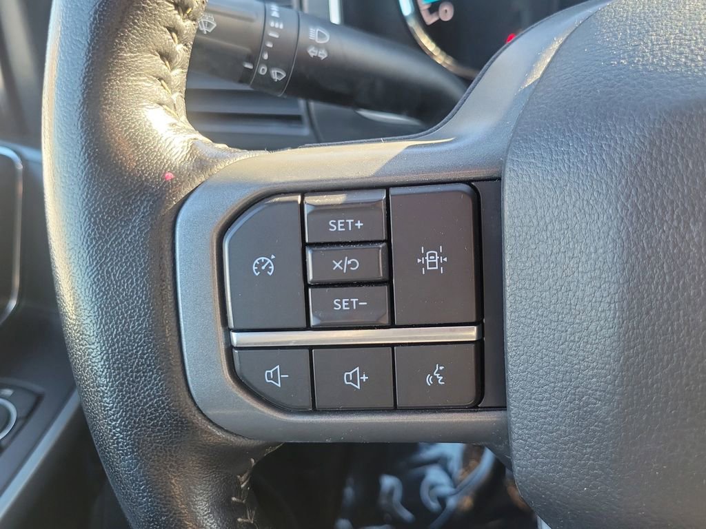 Certified 2022 Ford F150 XLT w/ Equipment Group 302A High image 13