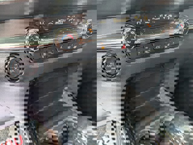 Used 2023 MAZDA CX-30 AWD 2.5 S w/ Premium Package image 14