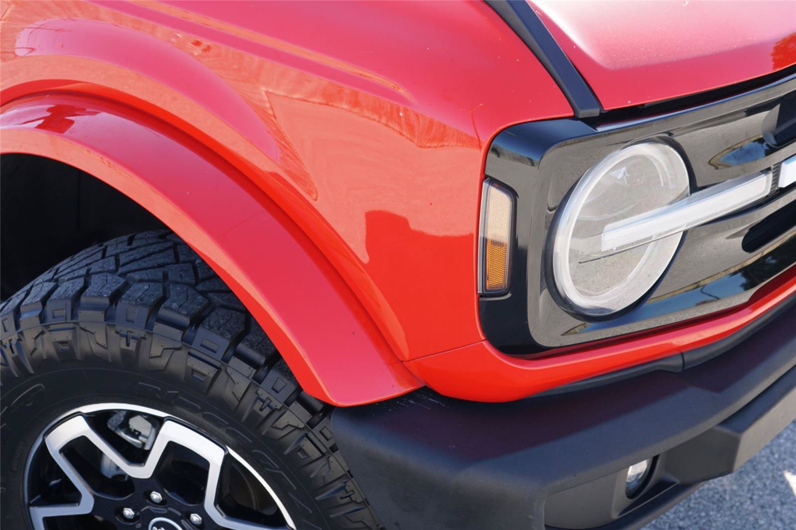 Certified 2022 Ford Bronco Outer Banks AWD/4WD image 3