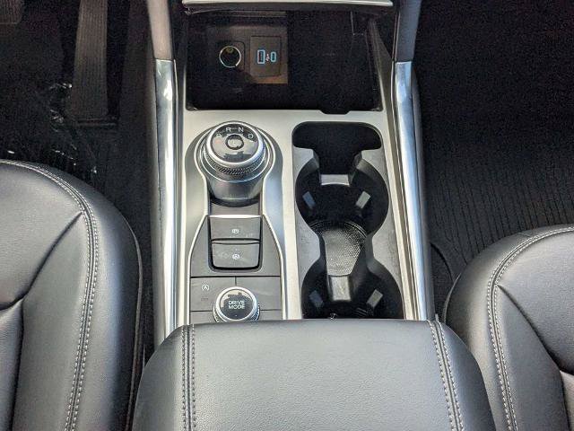 Certified 2024 Ford Explorer XLT w/ Equipment Group 202A AWD/4WD image 20