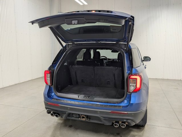 Certified 2022 Ford Explorer ST w/ ST High-Performance Pack image 8