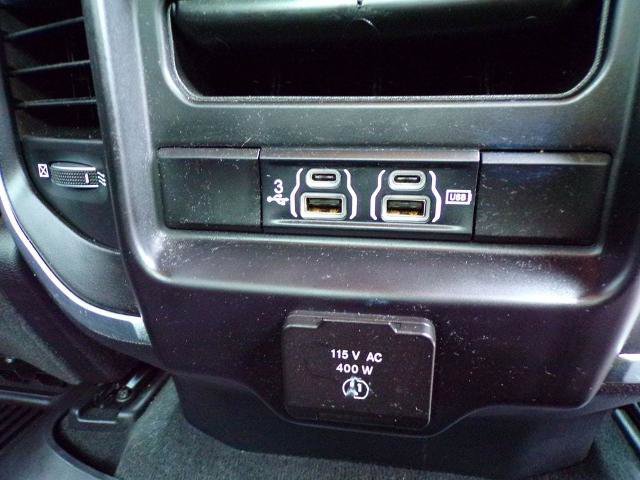 Used 2019 RAM 1500 Big Horn AWD/4WD image 13