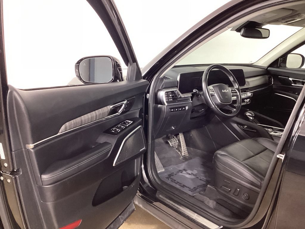Used 2024 Kia Telluride SX Prestige X-Pro AWD/4WD image 9