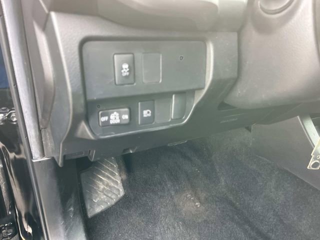 Used 2023 Toyota Tacoma SR5 w/ SR5 Appearance Package image 27