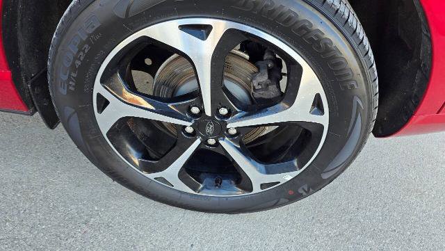 Certified 2025 Ford Escape ST-Line Elite image 23