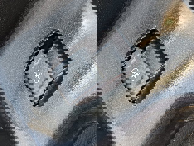 Used 2018 GMC Yukon Denali w/ Open Road Package image 32