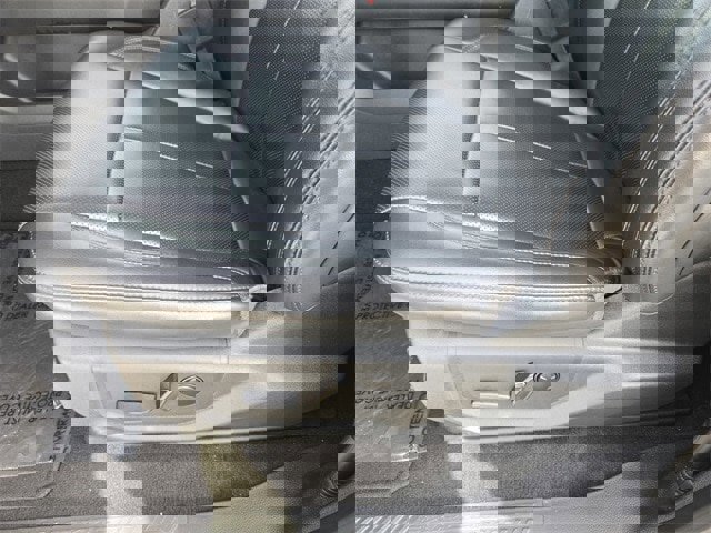 Certified 2024 Ford Expedition XLT image 11