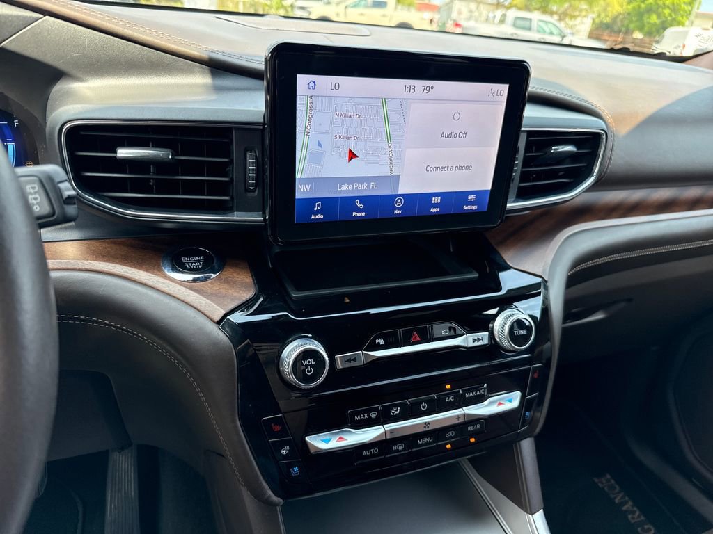 Certified 2023 Ford Explorer King Ranch w/ Class IV Trailer Tow Package image 18