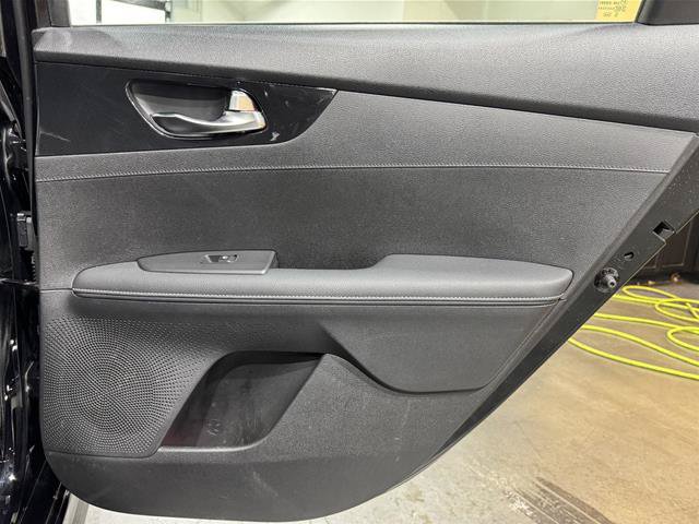 Used 2023 Kia Forte GT-Line w/ GT-Line Premium Package FWD image 29