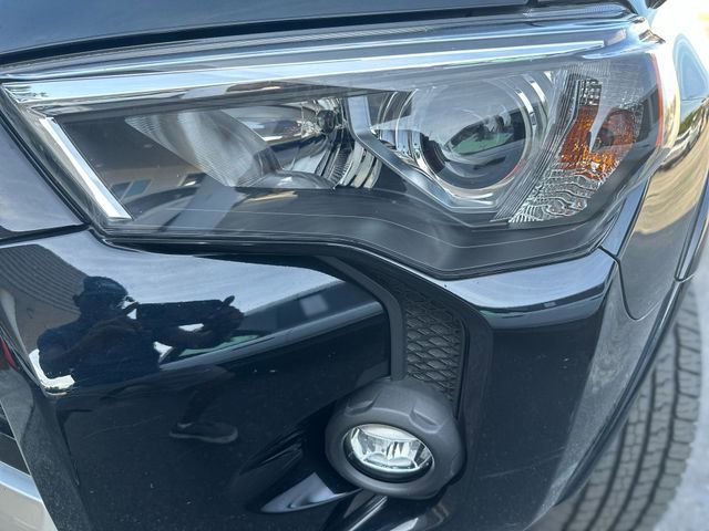 Used 2022 Toyota 4Runner TRD Off-Road Premium w/ Moonroof Package image 9