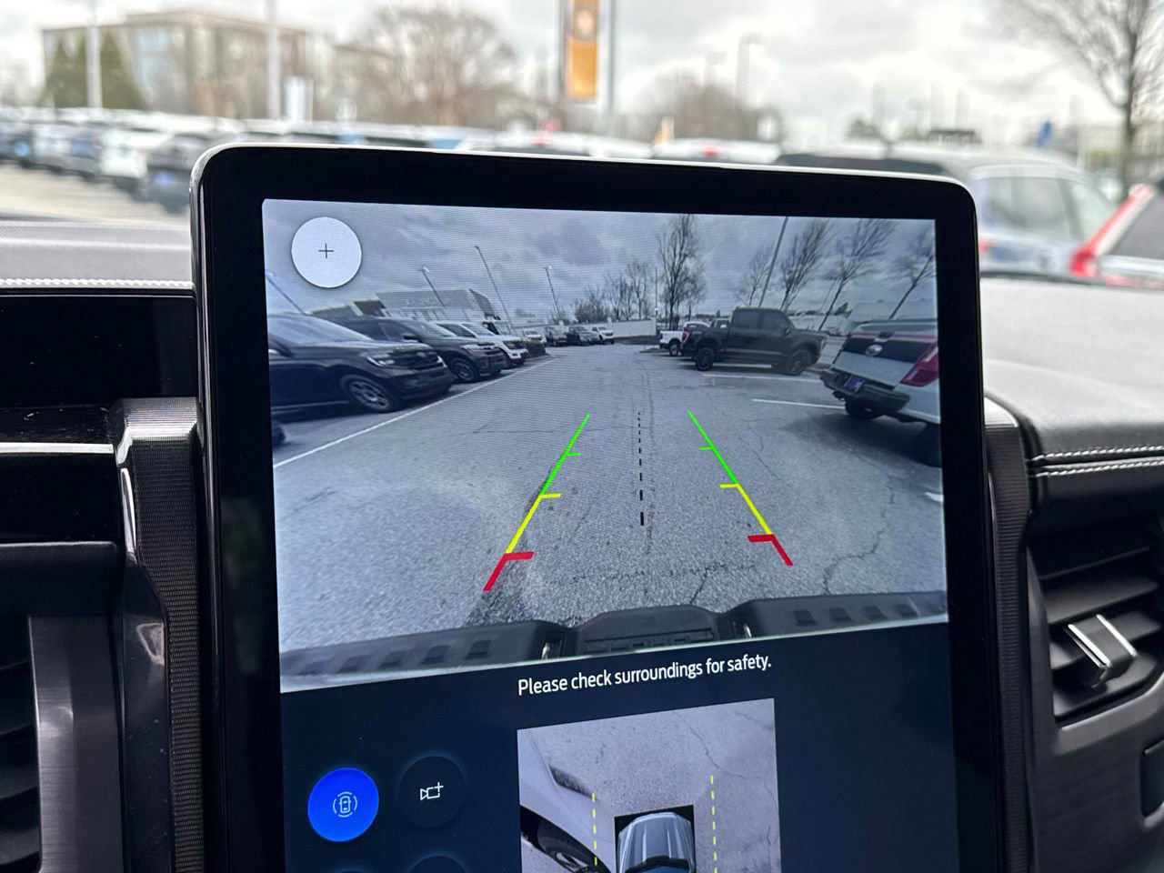 Certified 2023 Ford F150 Lightning Platinum image 33