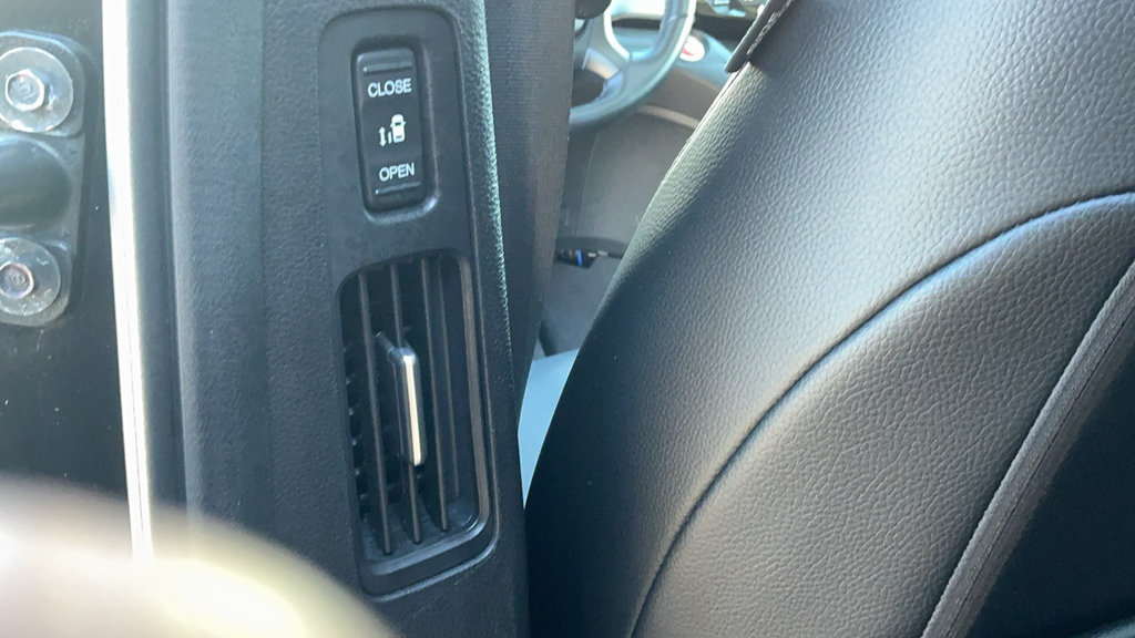 Used 2025 Honda Odyssey EX-L image 35