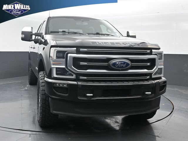 Certified 2022 Ford F250 Platinum w/ FX4 Off-Road Package AWD/4WD image 2