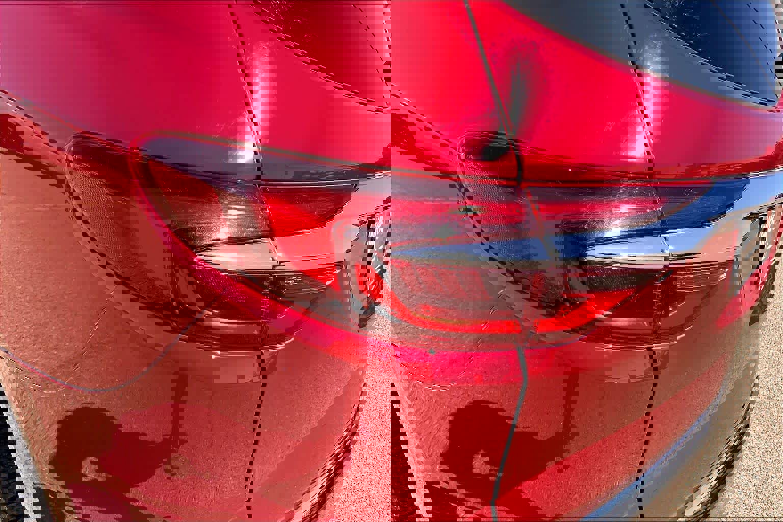 Used 2019 Buick Enclave Premium w/ Experience Buick Package FWD image 29