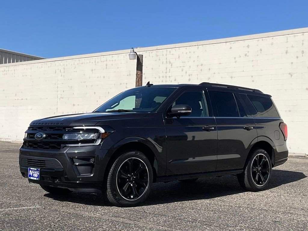 Certified 2024 Ford Expedition Limited image 2