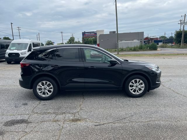 Certified 2024 Ford Escape Active FWD image 4