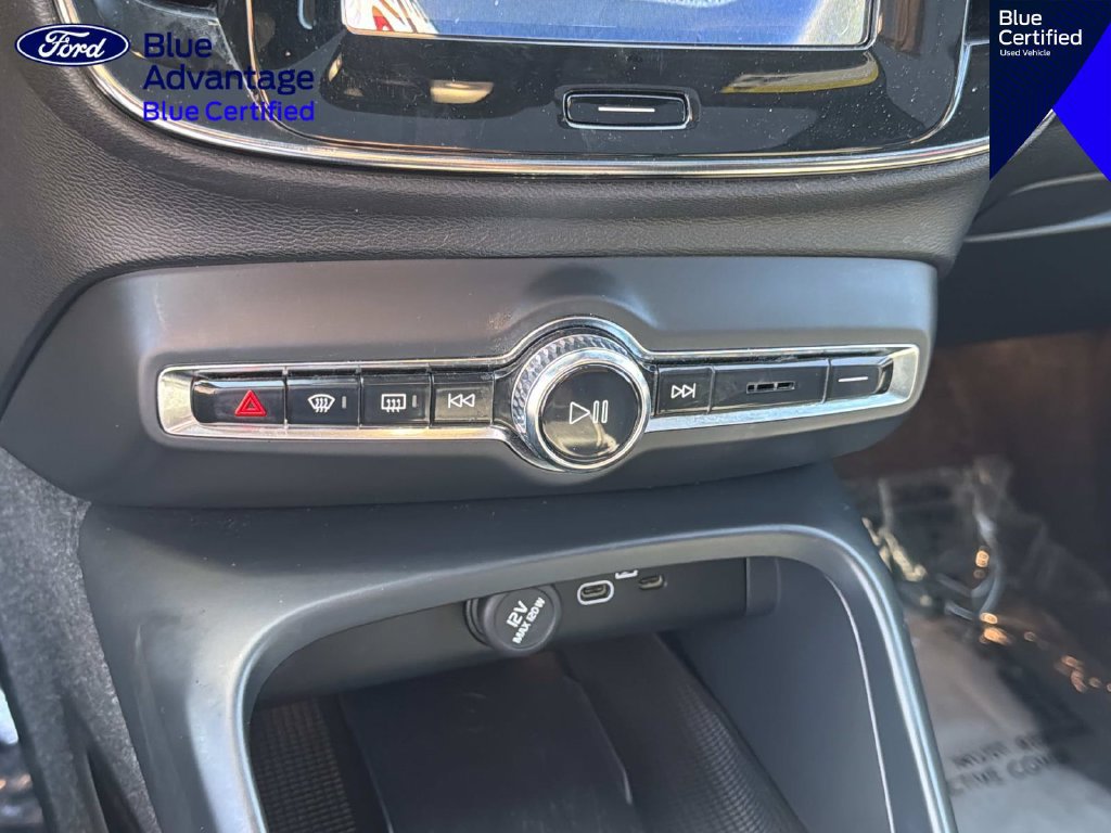 Used 2023 Volvo C40 P8 Recharge Plus AWD/4WD image 29