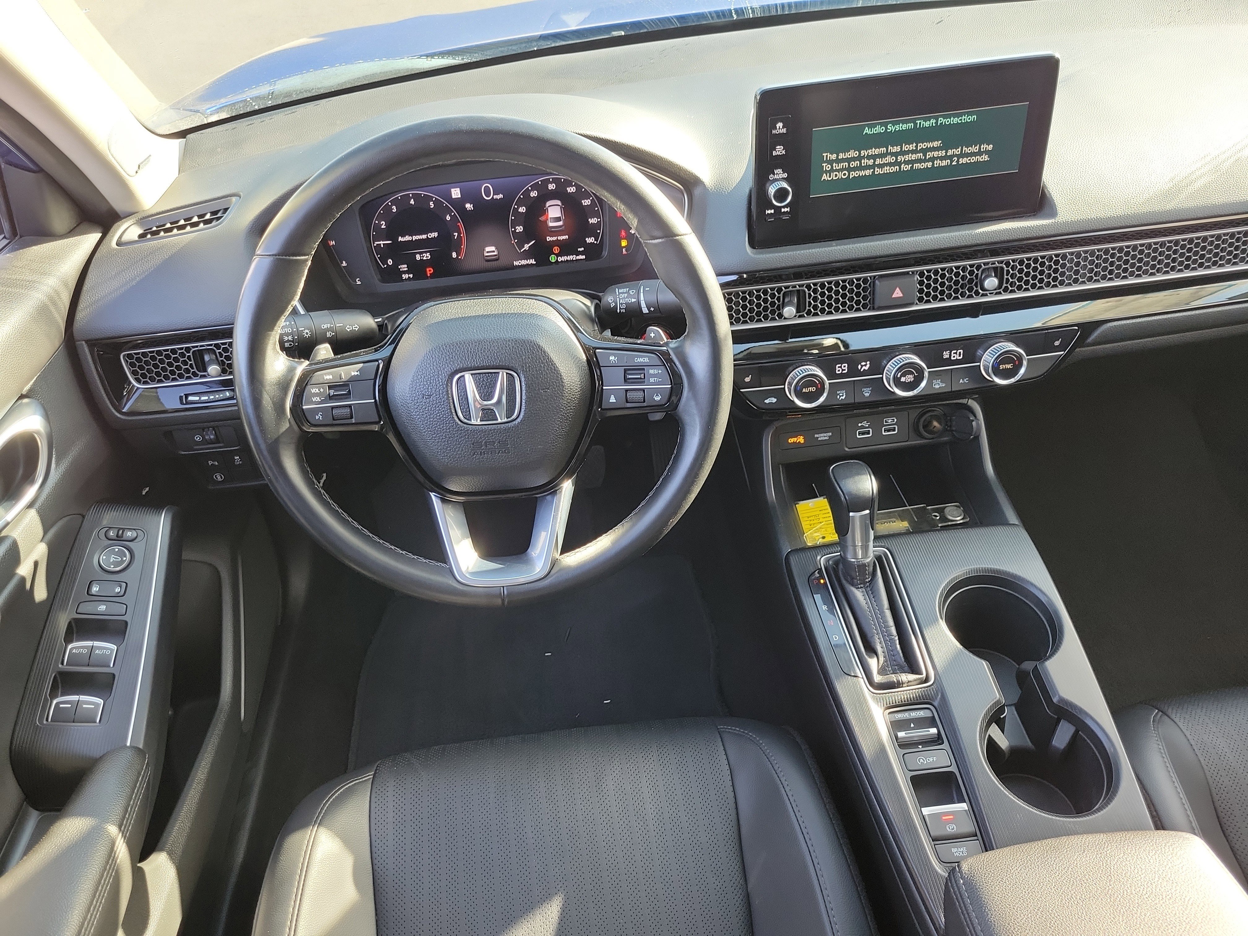 Used 2022 Honda Civic Touring image 4