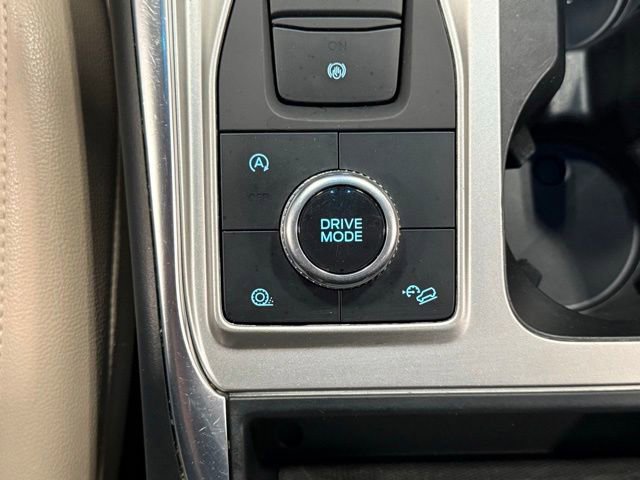 Certified 2020 Ford Explorer XLT w/ Equipment Group 202A AWD/4WD image 32