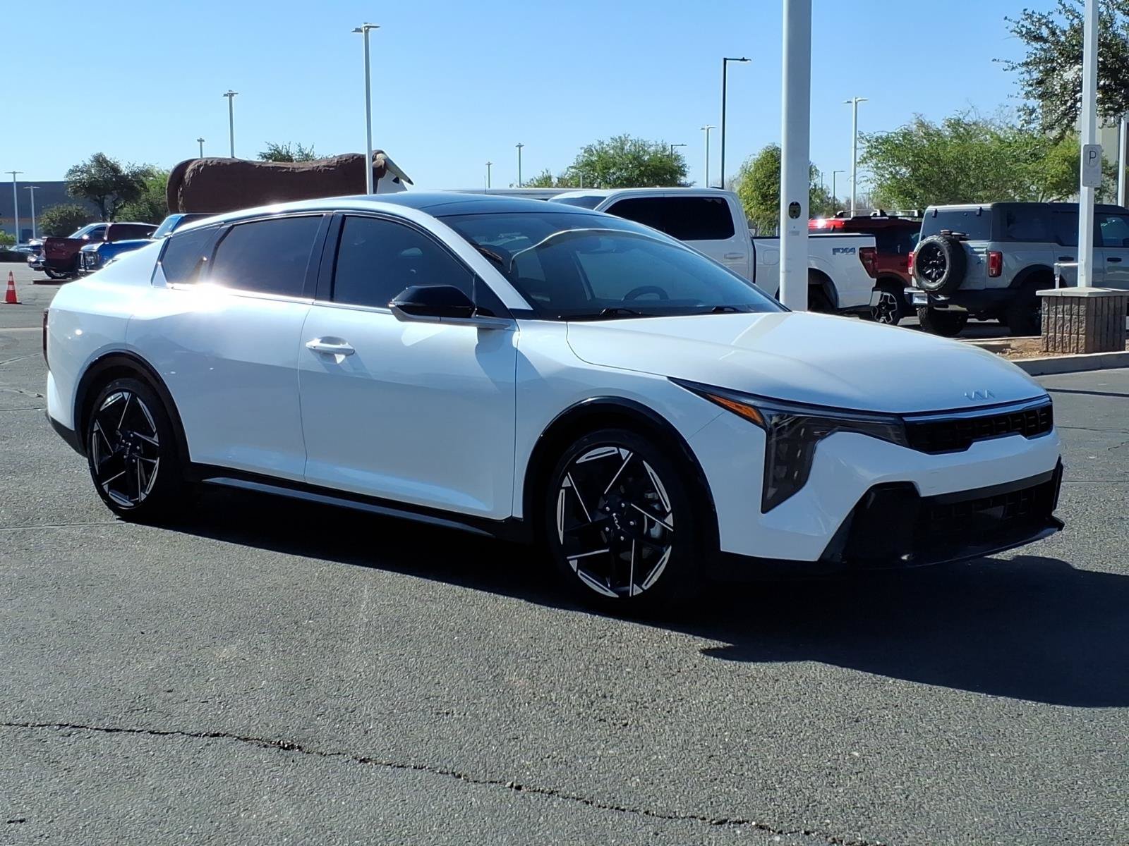 Used 2025 Kia K4 GT-Line w/ GT-Line Premium Package FWD image 7