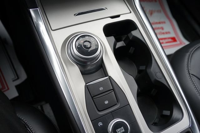 Certified 2024 Ford Explorer XLT w/ Equipment Group 202A image 18