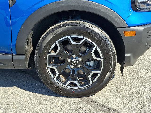 Certified 2025 Ford Bronco Sport Outer Banks w/ Outer Banks Tech Package+ AWD/4WD image 8