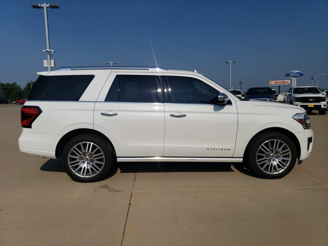 Certified 2023 Ford Expedition Platinum AWD/4WD image 8
