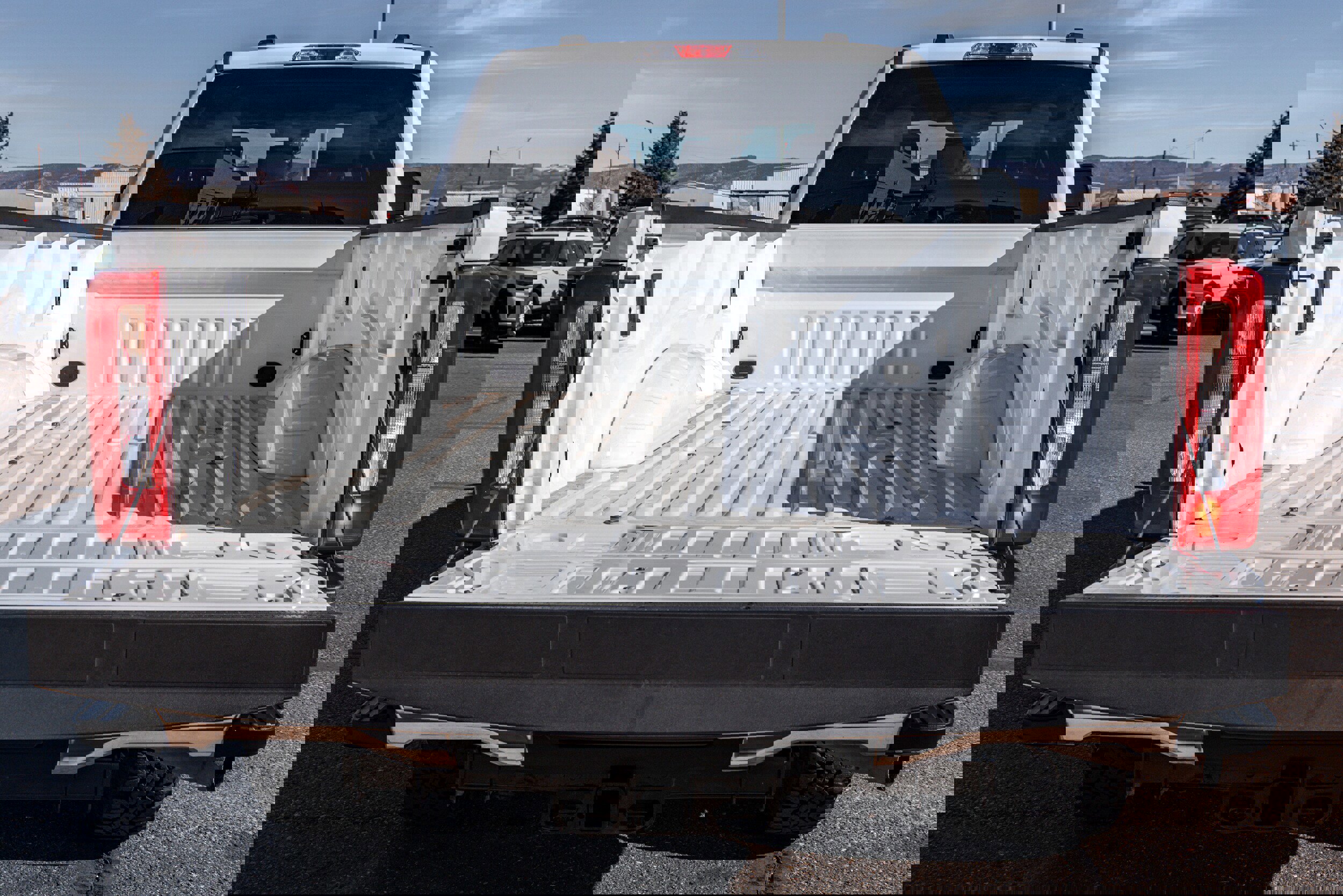 Certified 2023 Ford F350 XLT w/ FX4 Off-Road Package image 8