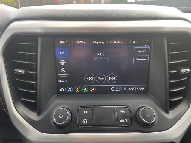 Used 2023 GMC Acadia SLT image 32