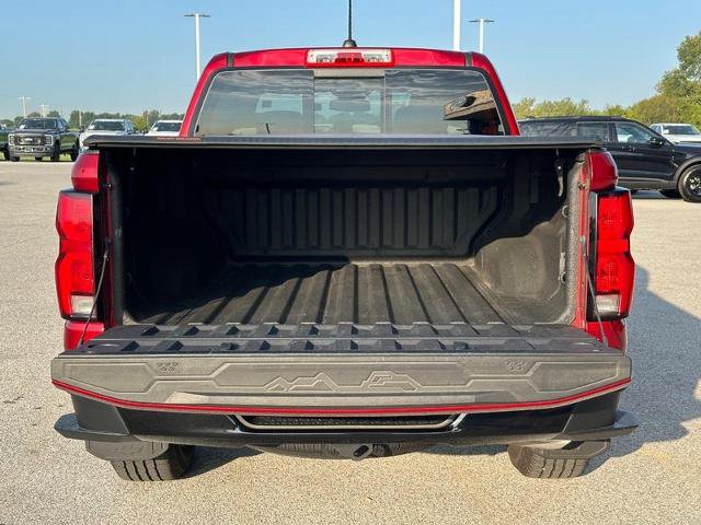 Used 2023 Chevrolet Colorado Z71 w/ Z71 Convenience Package 2 AWD/4WD image 6