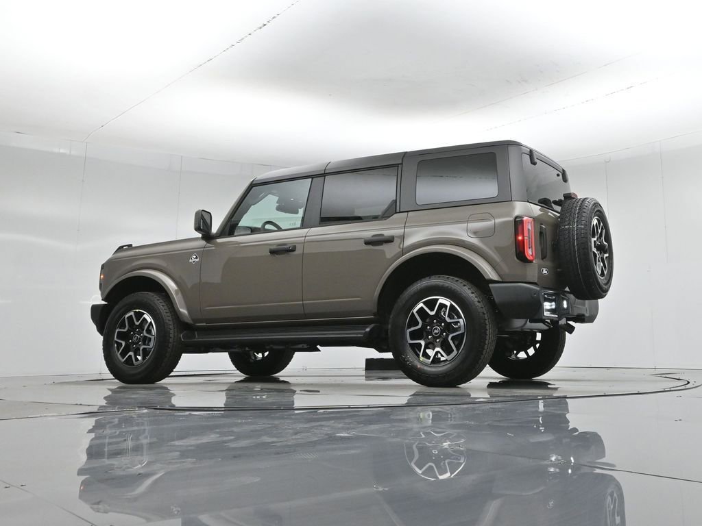 Certified 2026 Ford Bronco Outer Banks AWD/4WD image 7