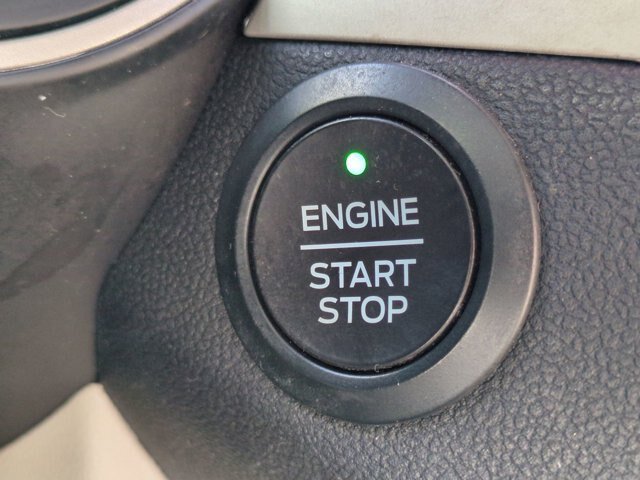 Certified 2020 Ford Escape SEL FWD image 27