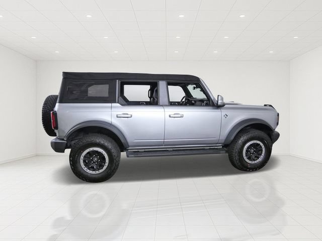 Certified 2022 Ford Bronco Outer Banks w/ Sasquatch Package AWD/4WD image 8