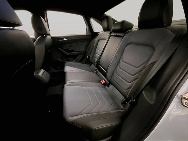 Used 2025 Volkswagen Jetta GLI Autobahn FWD image 25