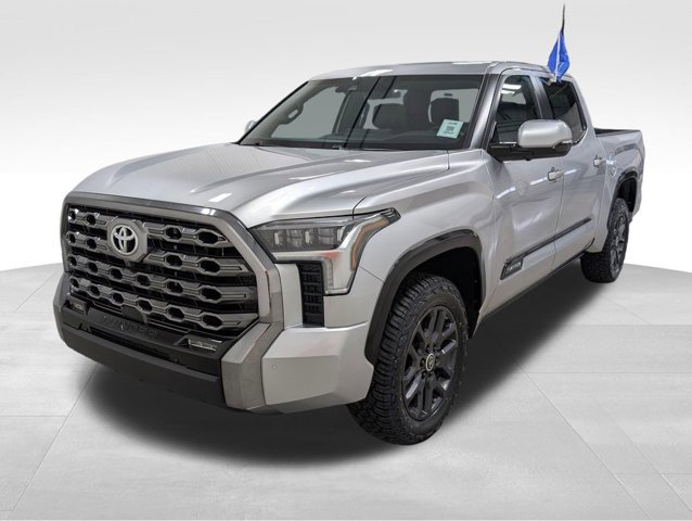 Used 2024 Toyota Tundra Platinum AWD/4WD image 20