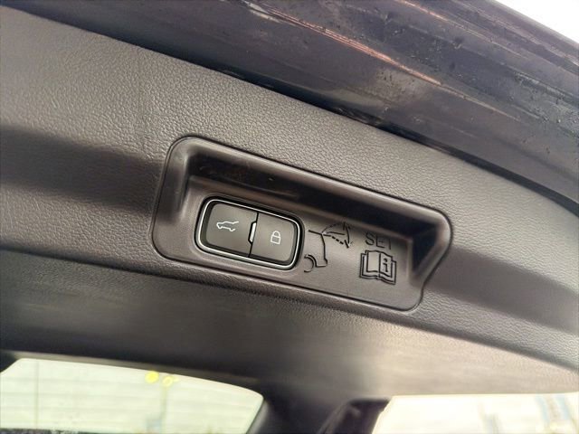 Certified 2025 Ford Explorer ST-Line image 13